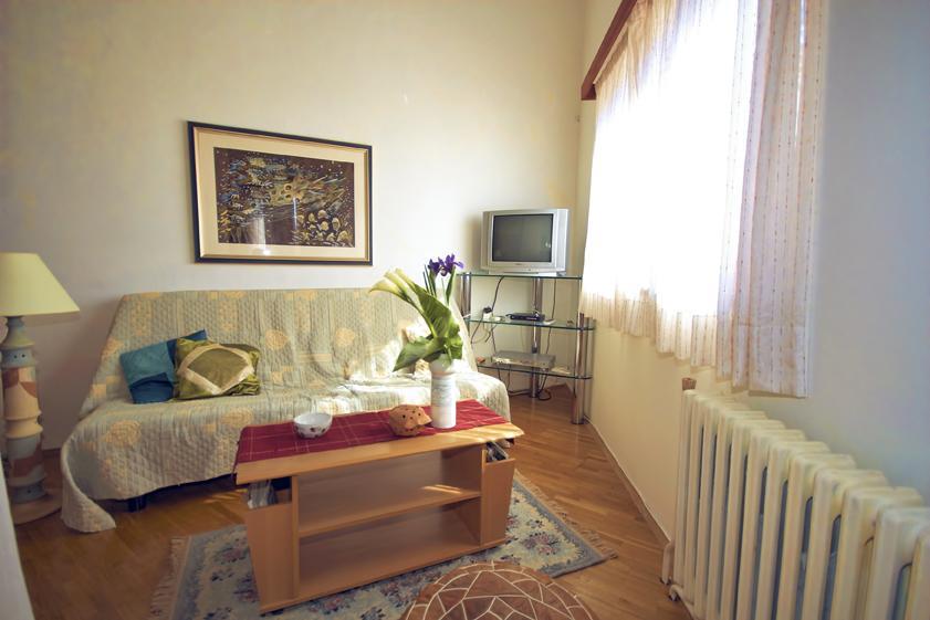 Art Legovic Apartma *